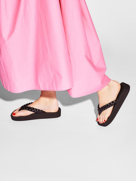 Flip Flop s "Wedgy*weave" Black Women