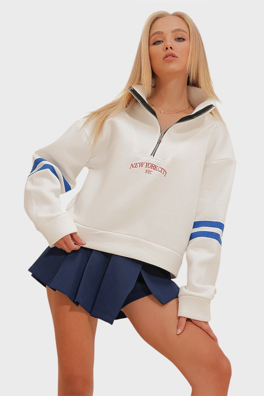 Trend Alaçatı Stili Women's White Zippered Striped 3 Thread Ribbed Sweatshirt ALC Women
