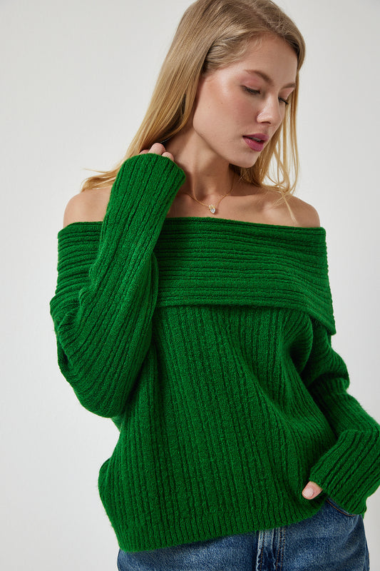 Happiness İstanbul Women's Dark Green Madonna Collar Knitwear Sweater Women
