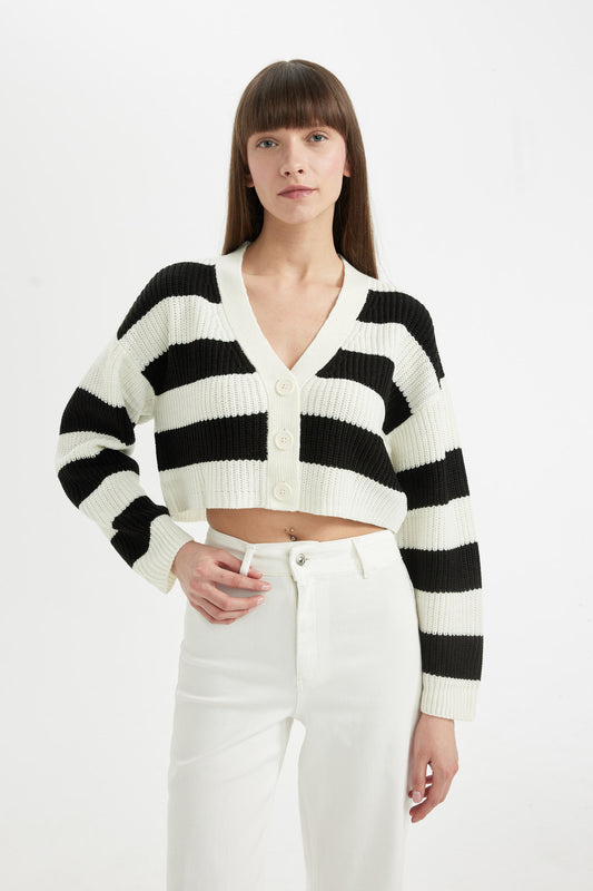 DeFacto V-Neck Regular Fit Knitwear Cardigan Ecru Women