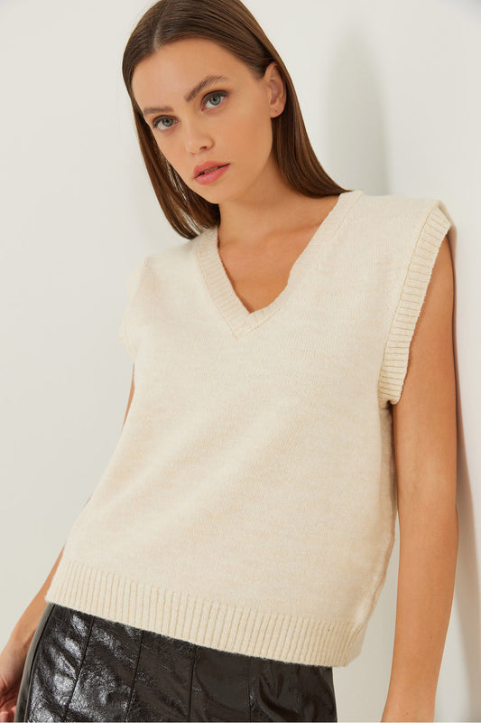Bianco Lucci Women's V-Neck Knitwear Sweater Ecru Women