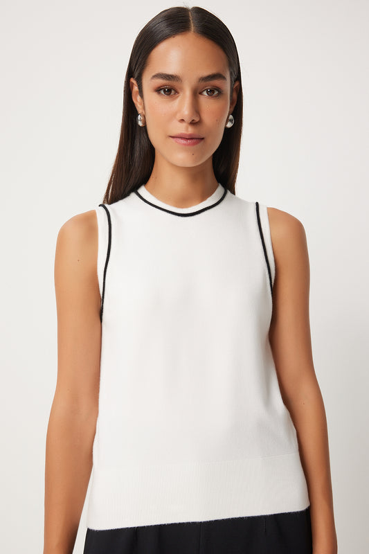 Happiness İstanbul White Stripe Detailed Women's Knitwear Blouse Women
