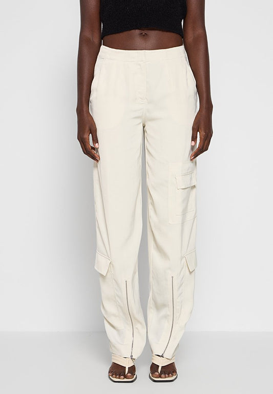 Calvin Klein FLUID TECHINCAL SATI, 0K4 Off-White (ZZO2U1JBS-T00) Women