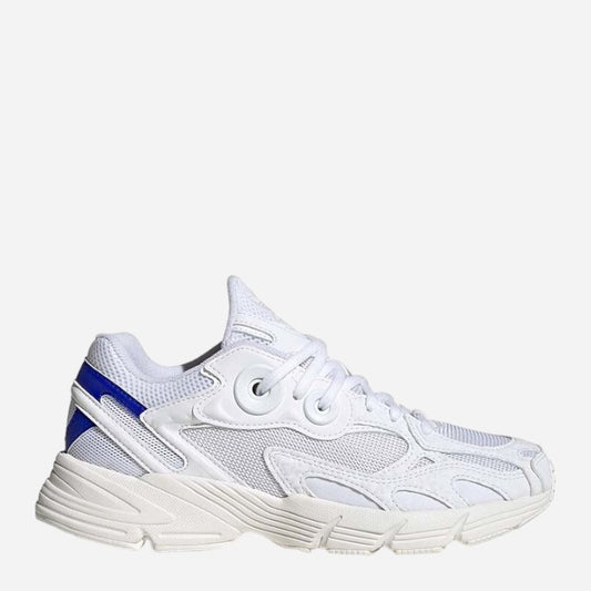 Adidas Women sports shoes (HQ6774_White)