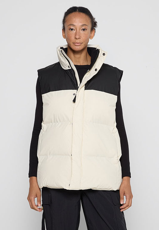 Rains Boxy Puffer Vest Pre Off-White (ZZO2QY304-Q00) Unisex