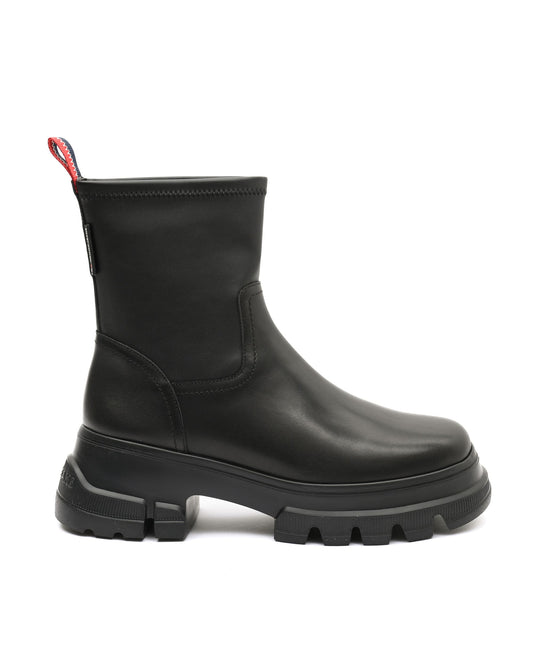 Tommy Hilfiger Footwear (EN0EN02555BDS) Women